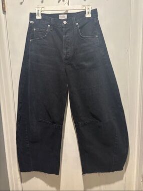 CITIZENS OF HUMANITY horseshoe barrel black jeans